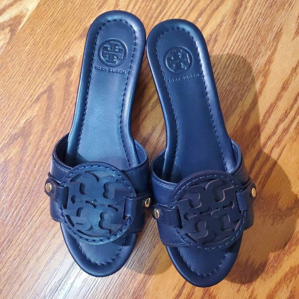 Women’s Tory Burch Wedges Black sz 6.5 worn once inside house